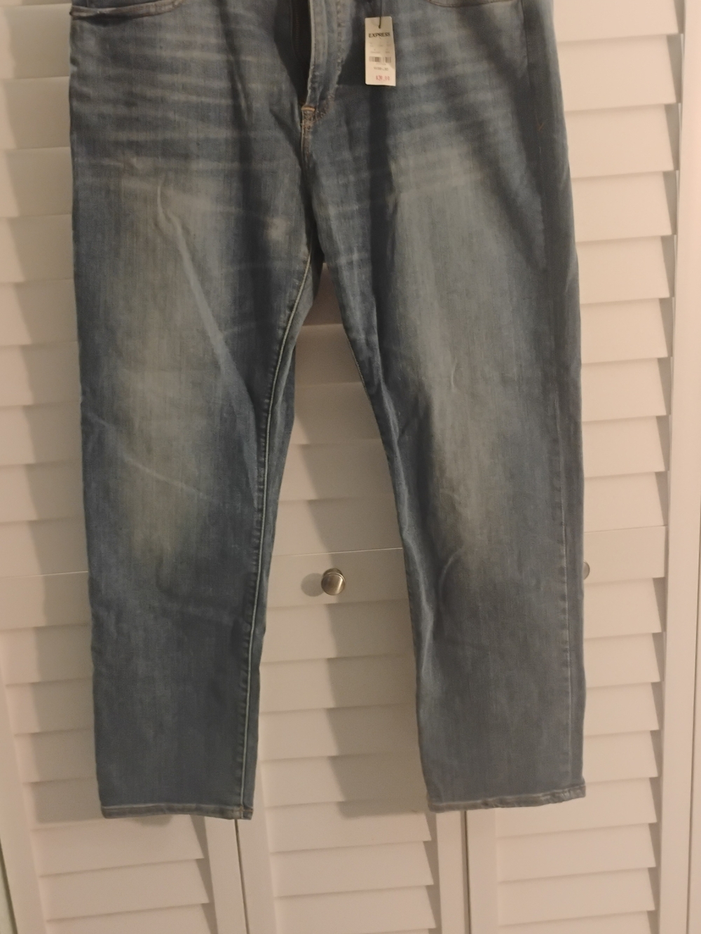 Express Men's Light Blue Relaxed Fit Jeans